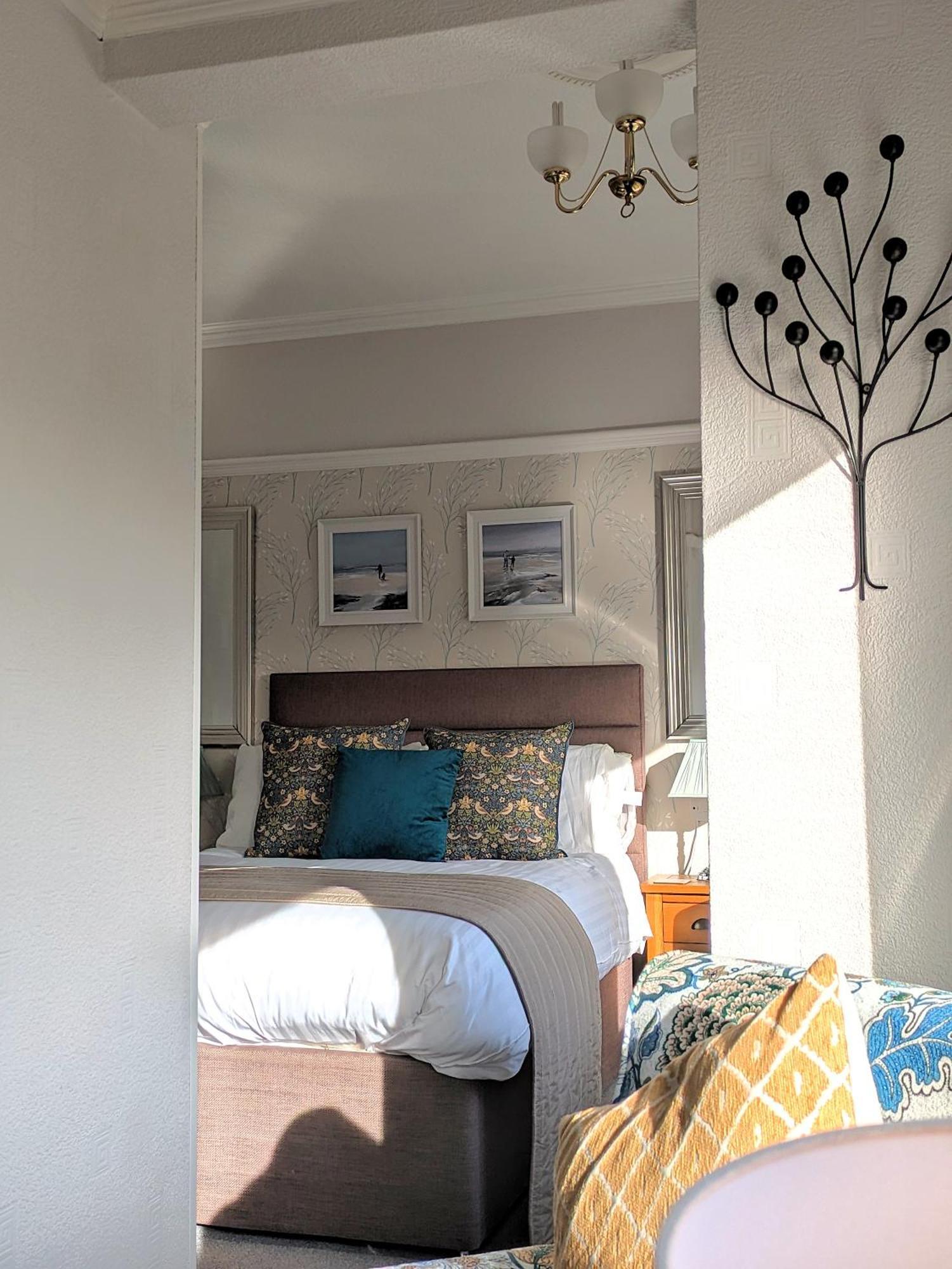 Brigstock House 4* Лландидно