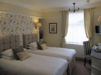 Brigstock House Gasthof 4*