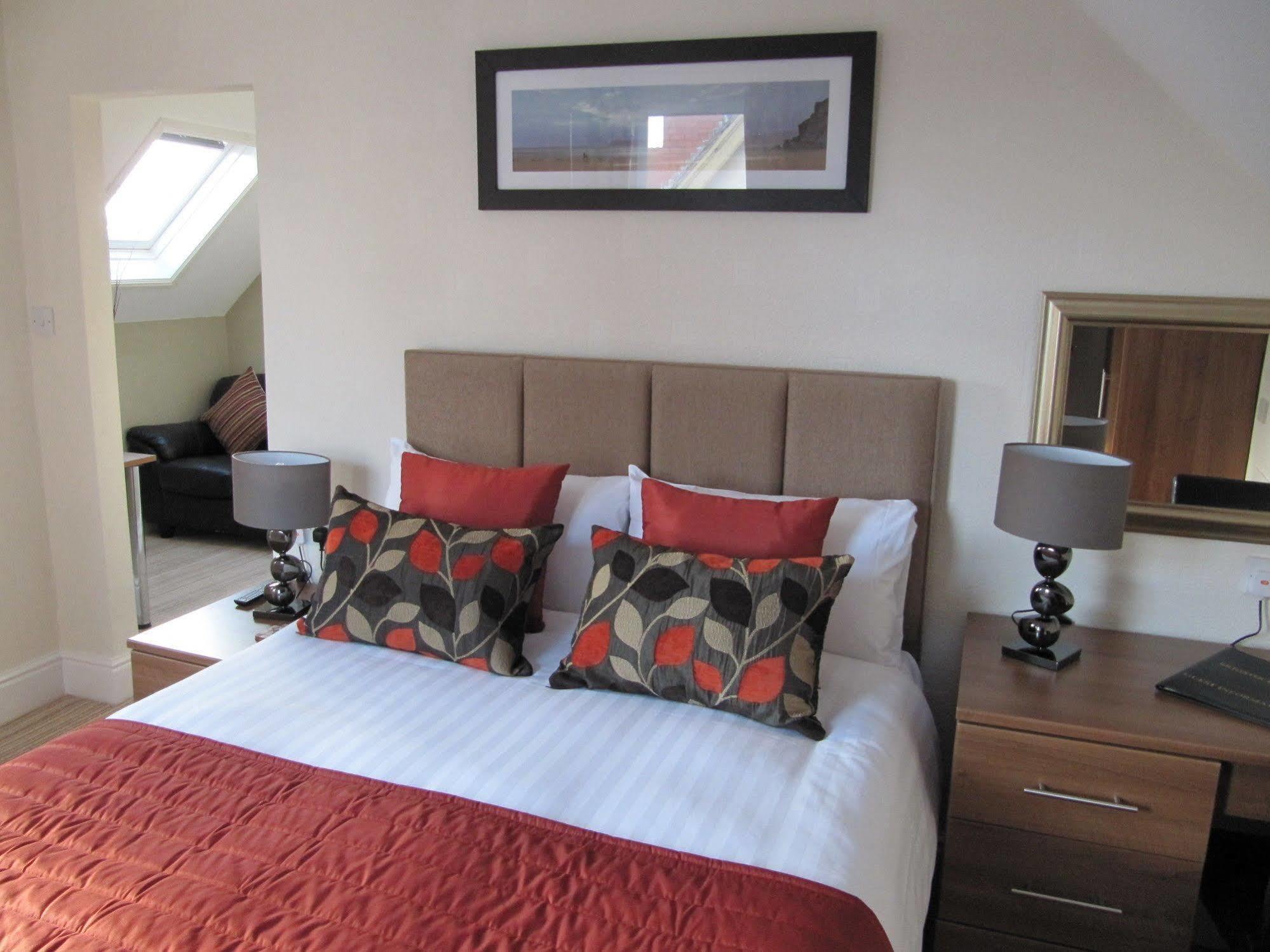 Brigstock House Gasthof 4*