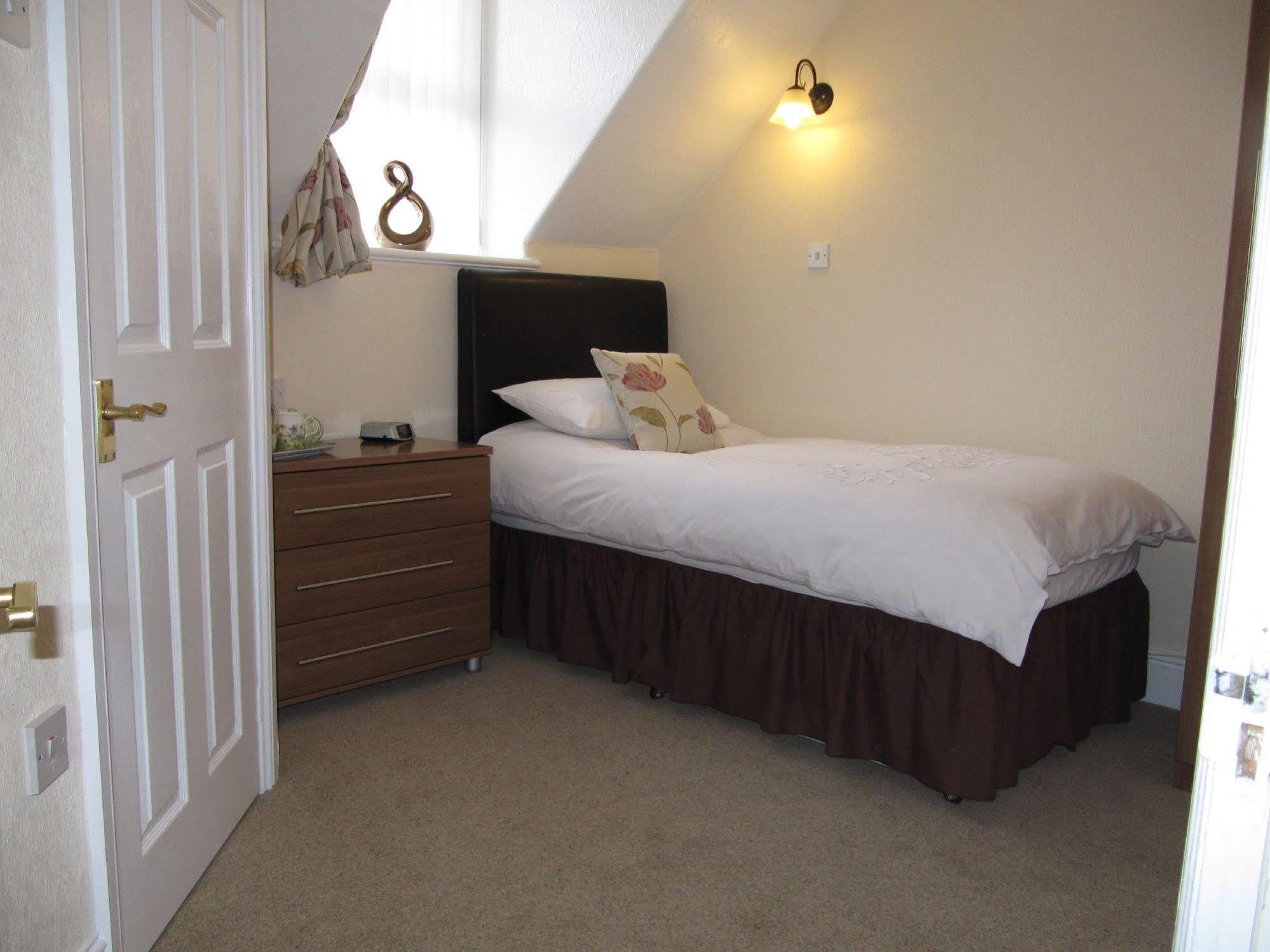 Brigstock House